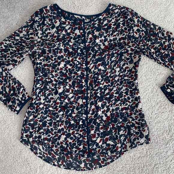 LOFT Button Down Sheer Blouse Sz S - Picture 3 of 8